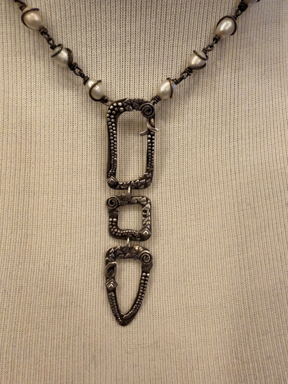Vintage STERLING SILVER & PEARL Lariat-Style Necklace
